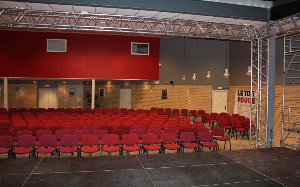 Le Toit Rouge Montélimar : Nouveau théâtre & salle de spectacle Le Toit Rouge | LE ...